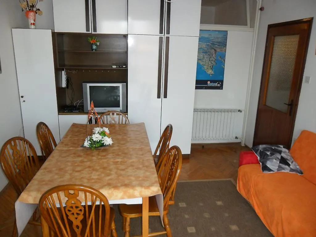 Vile Park Apartments Porec